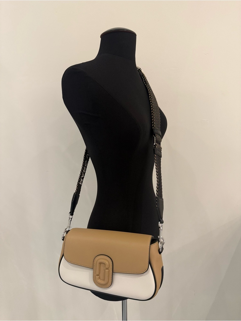 NWT Marc Jacobs large clover crossbody / shoulder bag - camel multi